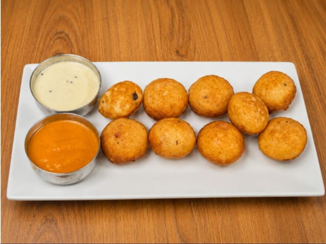 Kuli Paniaram.