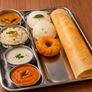 Idli (2)/Vadai (1)/Mini Dosa (1)