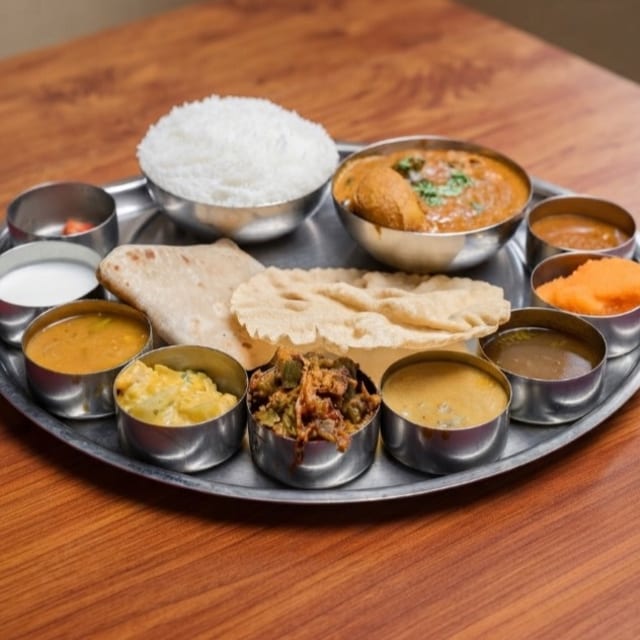 Anjappar Chicken Thali.